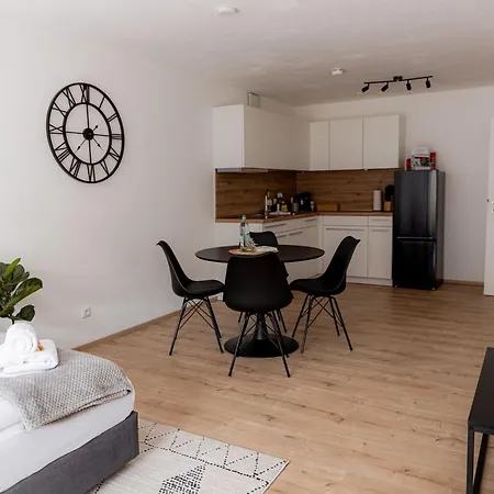 Appartamento Come4stay - 2 - Bis Zu 4 Gaeste By Interhome *