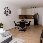 شقة Come4stay - 2 - Bis Zu 4 Gaeste By Interhome *